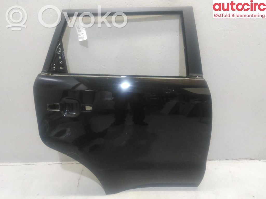 Puerta trasera   77004B2000,77004B2000