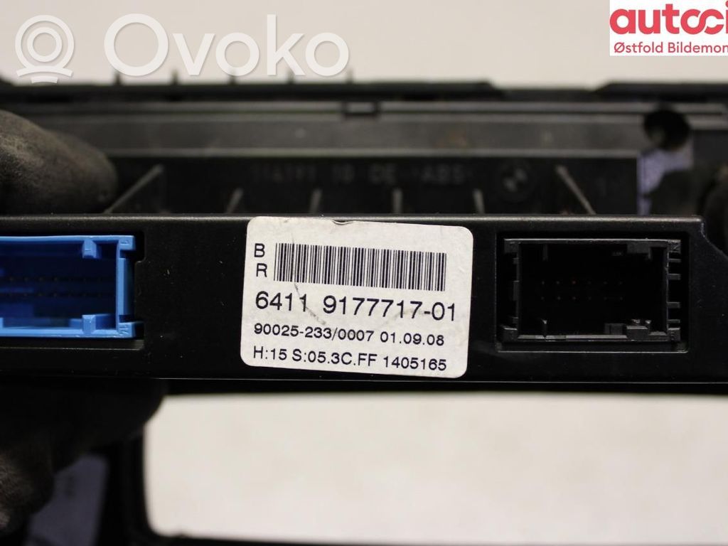 Console centrale, commande chauffage/clim   64119248708,64119248708
