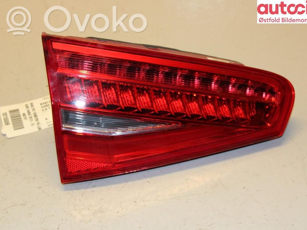 Audi A4 S4 B8 8K Lampă spate în caroserie 