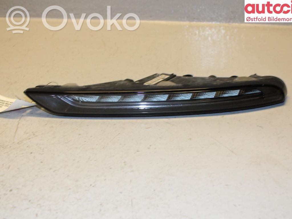Etusumuvalo   95B941181A,95B941181A