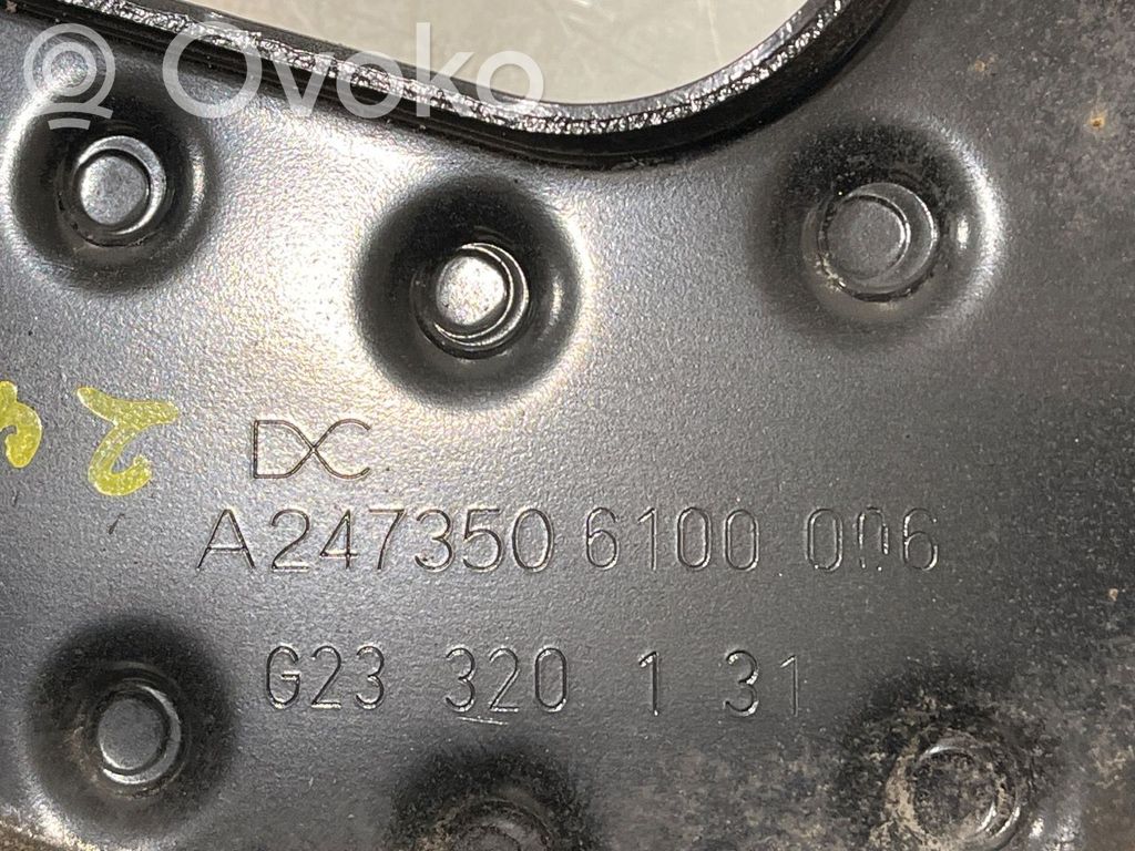 Mercedes-Benz EQA Wahacz tylny 