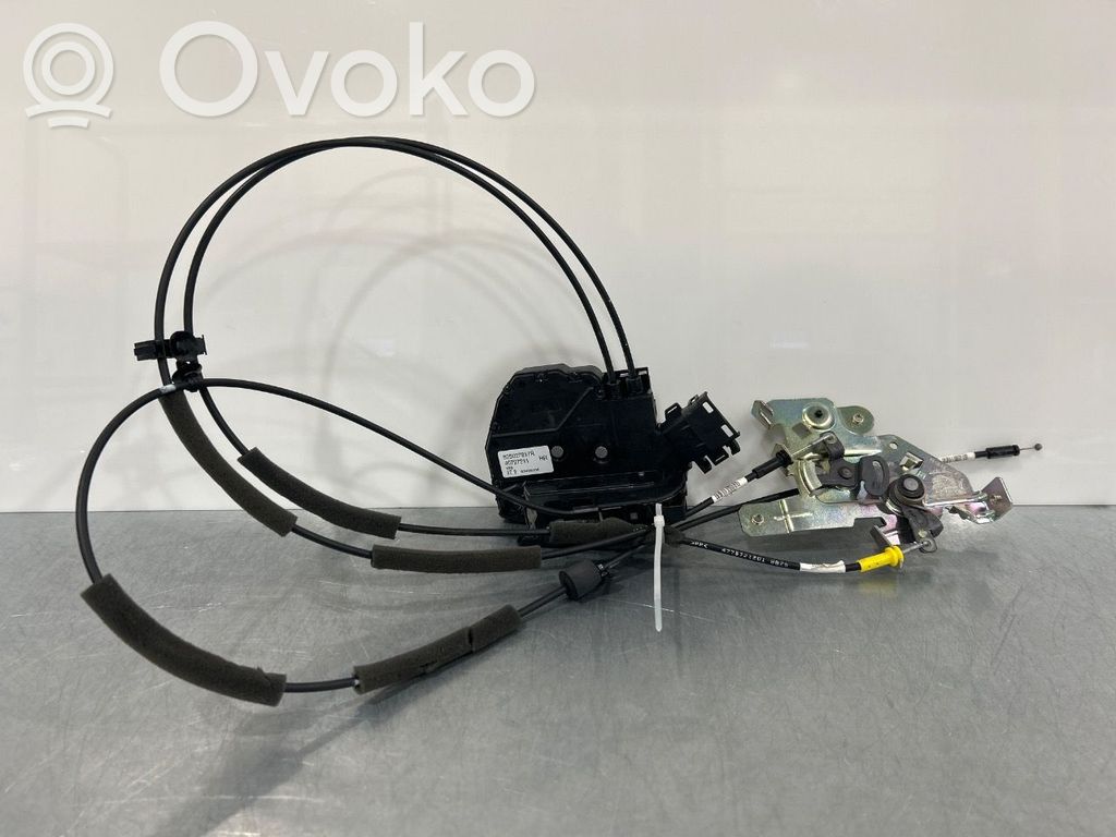 Peugeot Partner III Zamek drzwi przednich 