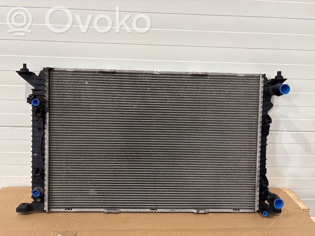 Audi A5 8T 8F Radiateur de refroidissement