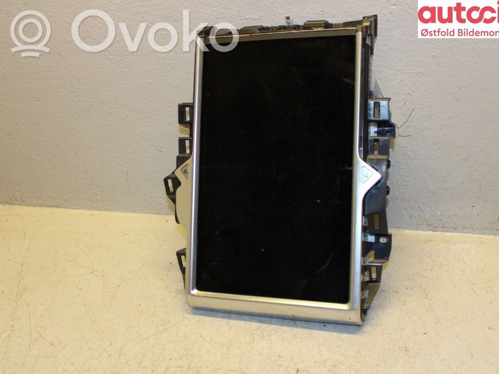 Tesla Model S Muut kojelaudan osat 