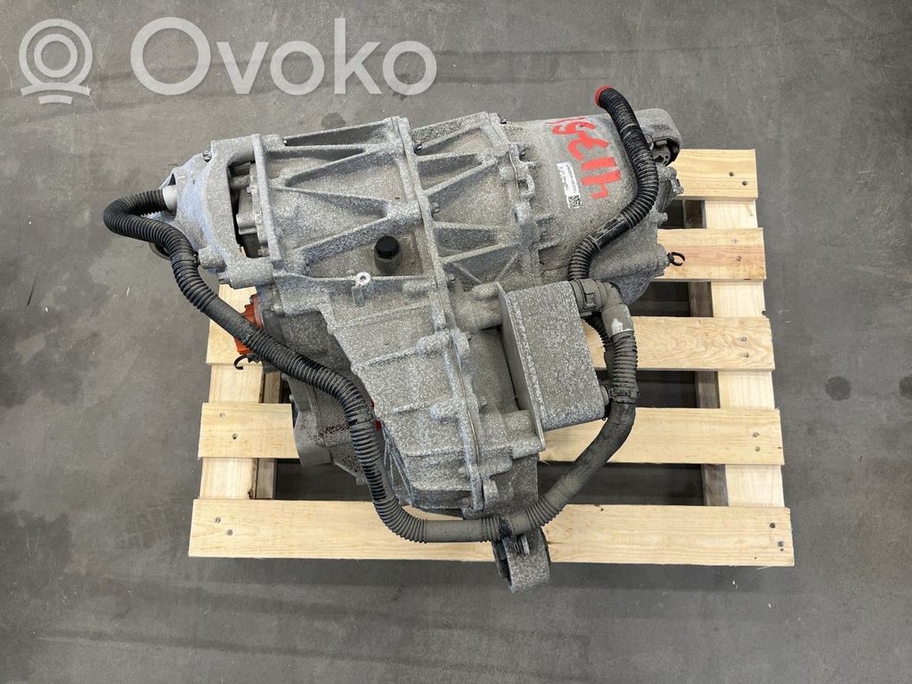 Tesla Model Y Elektromobilio variklis 
