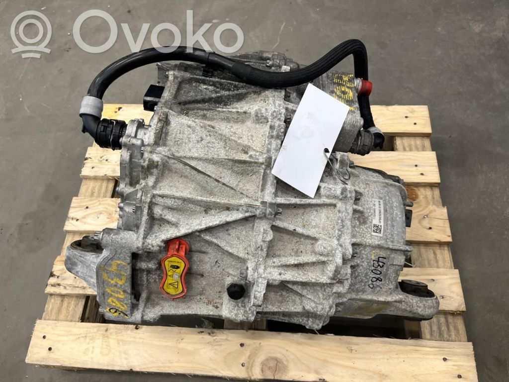 Tesla Model Y motor de coche eléctrico 