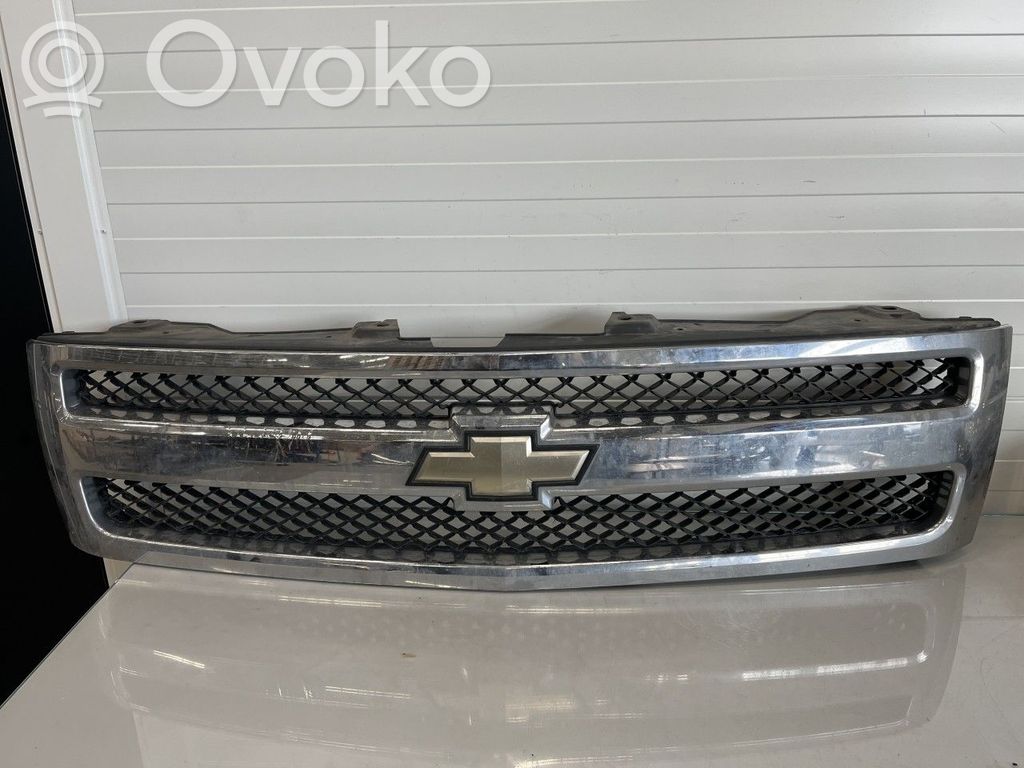 Chevrolet Silverado Grilă față 