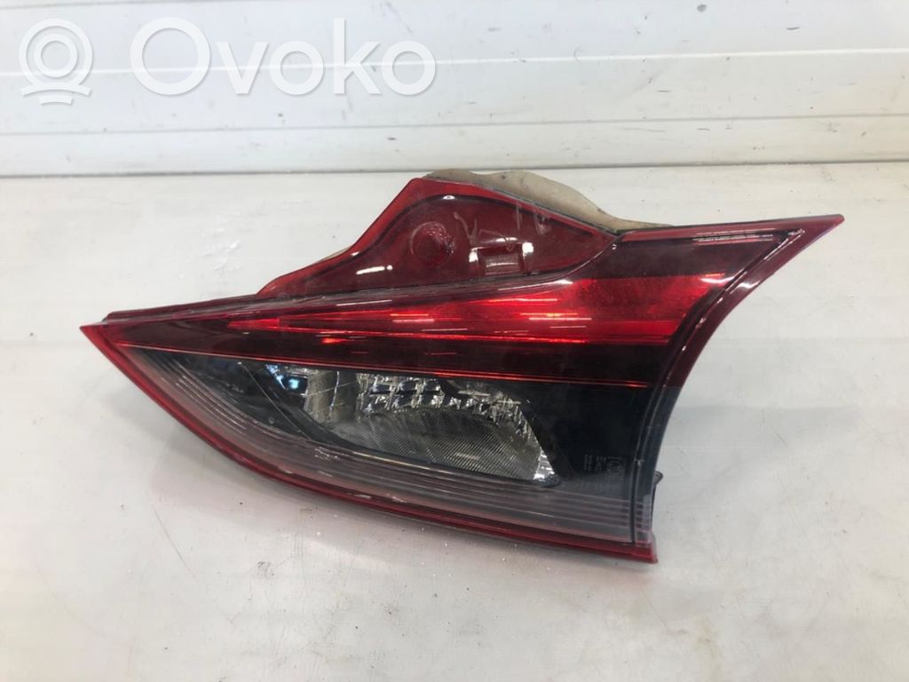 Mazda 6 Takavalot 