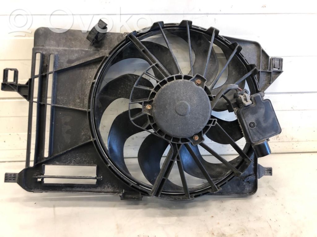 Ford Focus Electric radiator cooling fan 