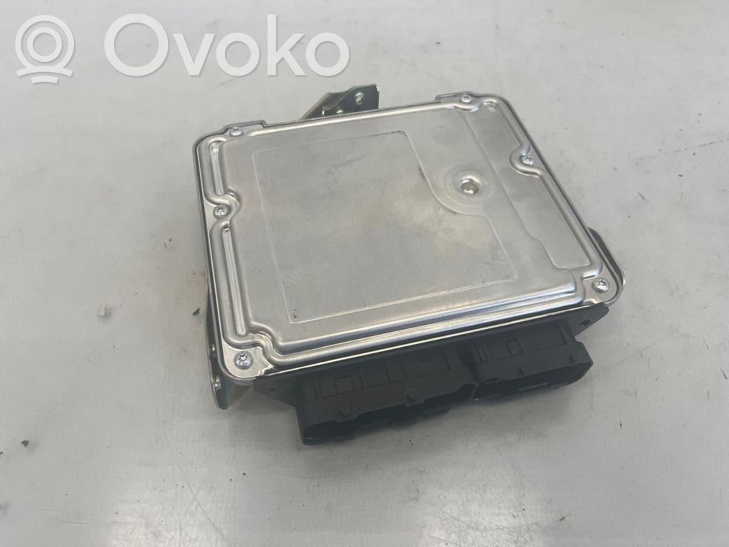 Toyota Corolla E120 E130 Engine control unit/module ECU 