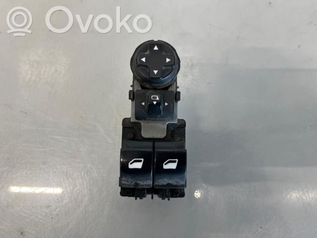 Toyota Proace Przyciski szyb 