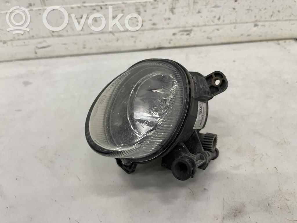 Etusumuvalo   8T0941699E,8T0941699,8T0941699,8T0941699E