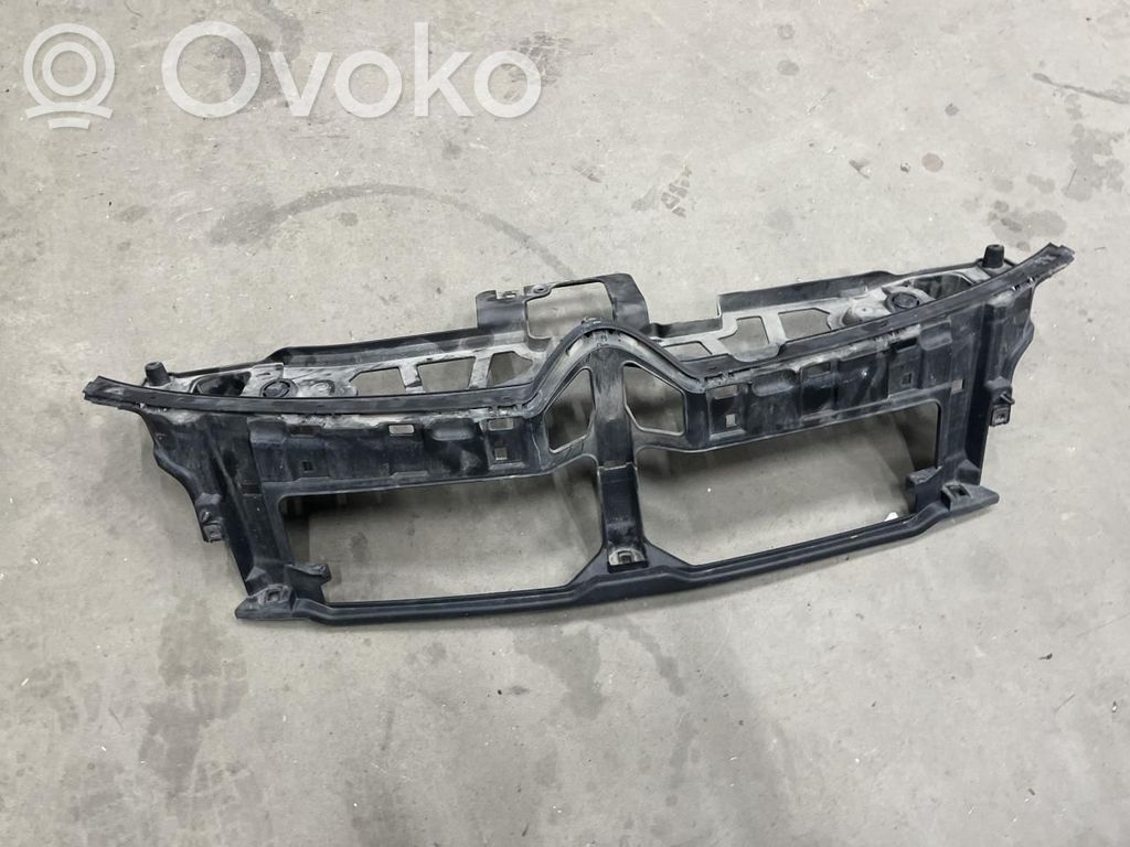 Citroen C4 II Picasso Pas przedni 