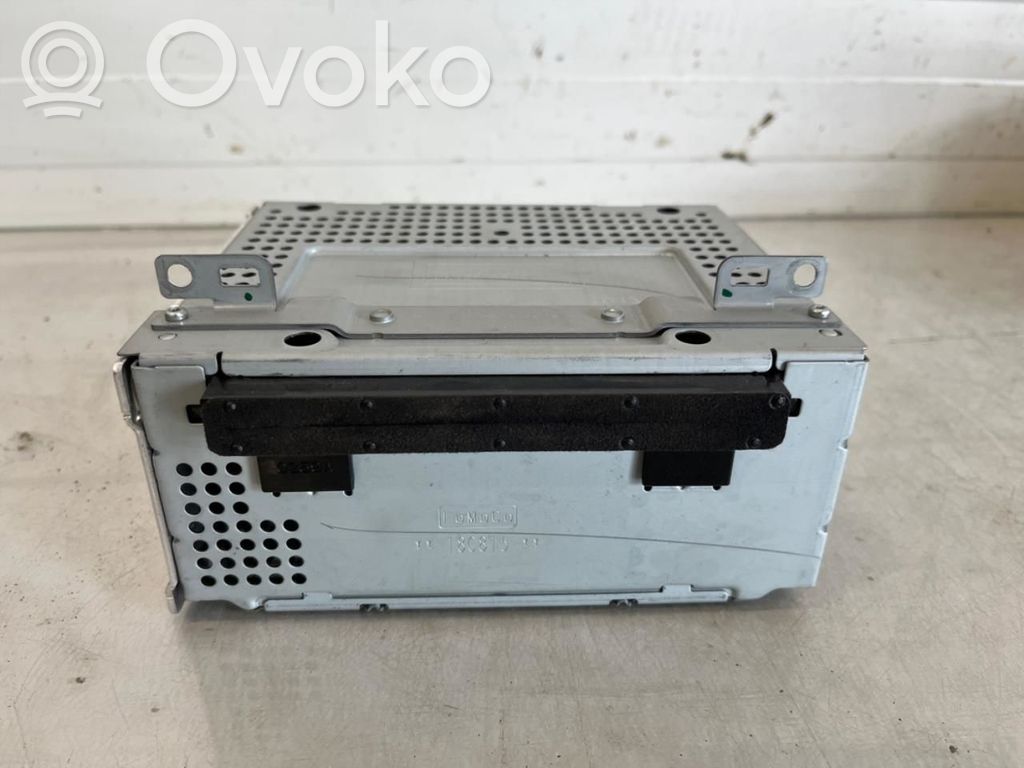 Ford Transit Courier Panel / Radioodtwarzacz CD/DVD/GPS 