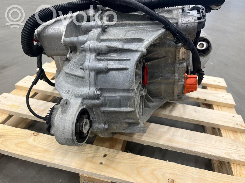 Tesla Model Y motor de coche eléctrico 