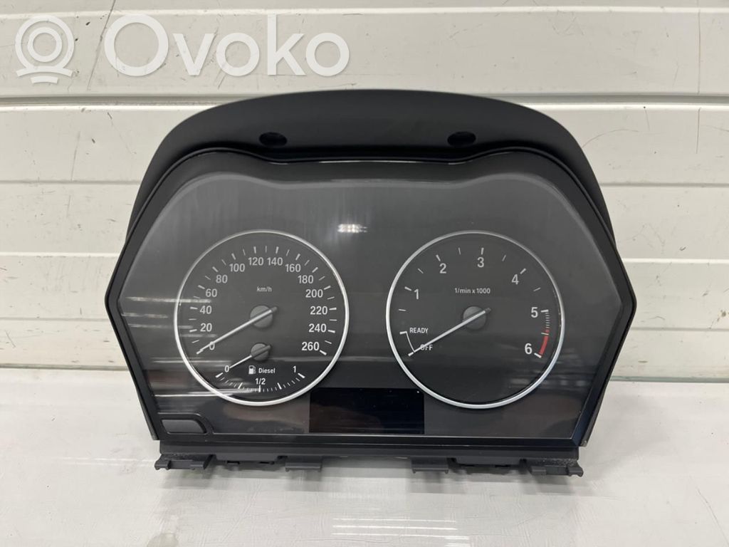 BMW 1 F20 F21 Nopeusmittari (mittaristo) 