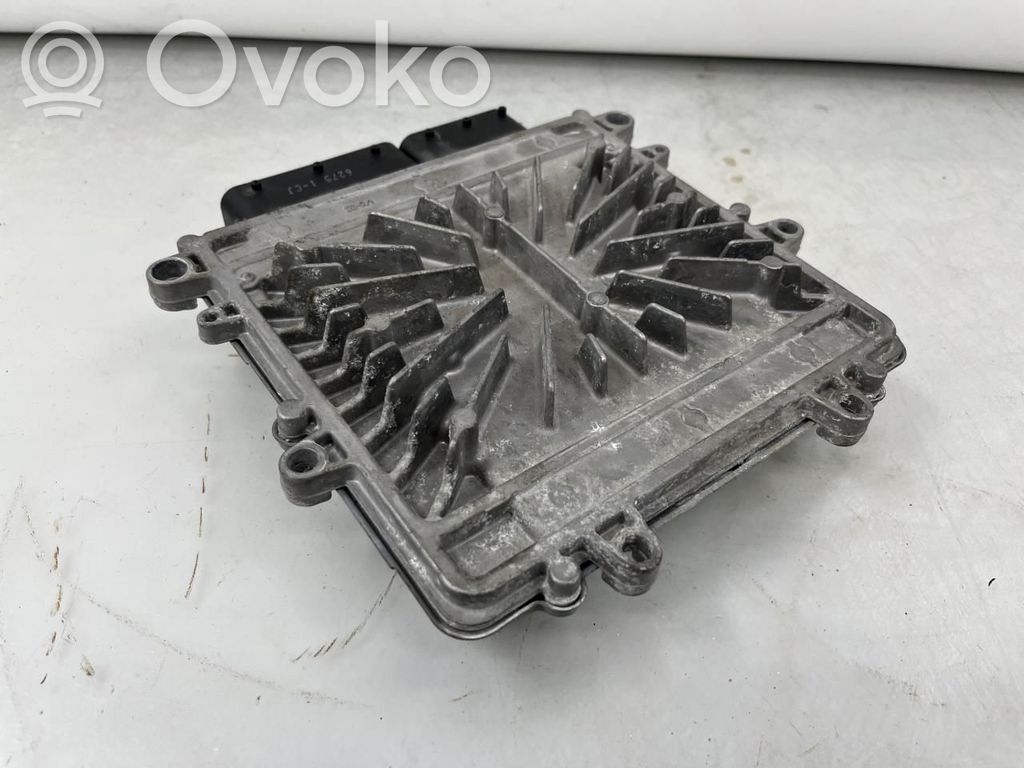 Volvo XC70 Engine control unit/module ECU 