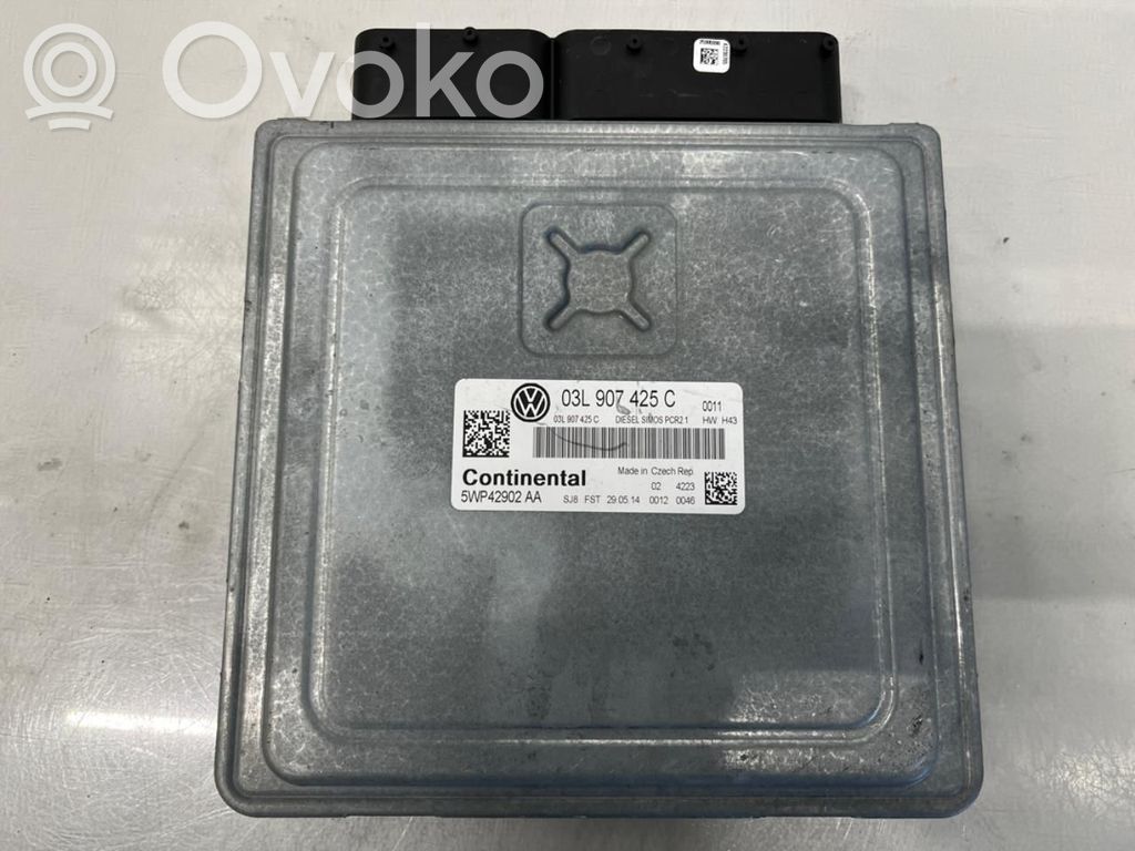 Volkswagen Caddy Engine control unit/module ECU 