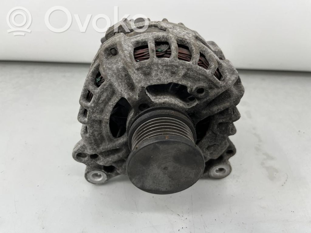 Volkswagen Golf VII Ģenerators 