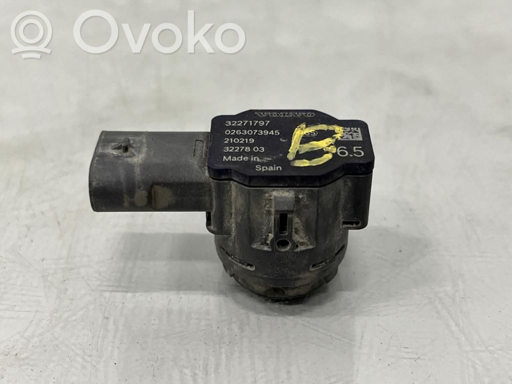 Volvo XC40 Interruptor del sensor de aparcamiento (PDC) 