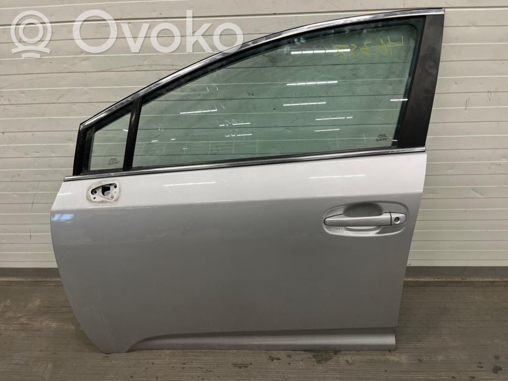 Toyota Avensis T270 Ușă față