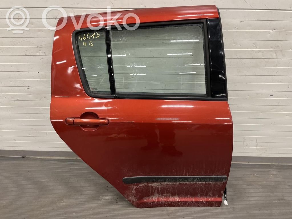 Suzuki Swift I Puerta trasera 