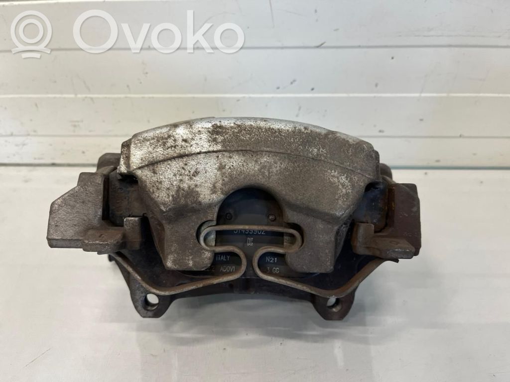 Volvo XC40 Etujarrusatula 