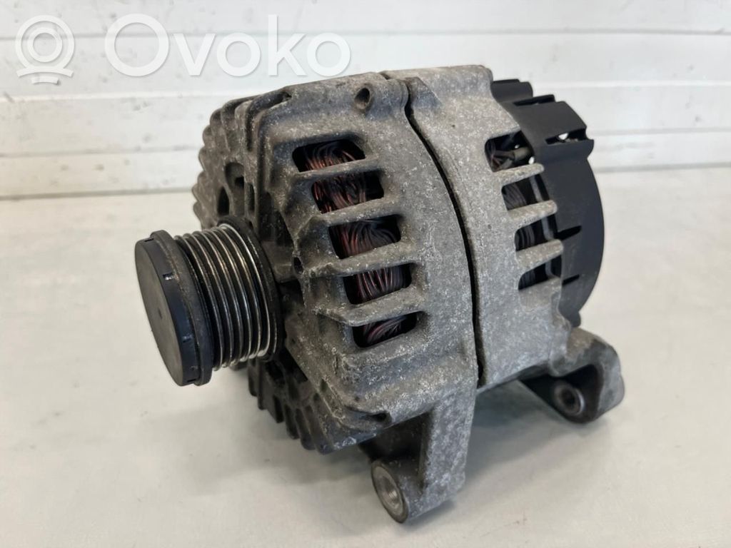 BMW X3 F25 Alternador 
