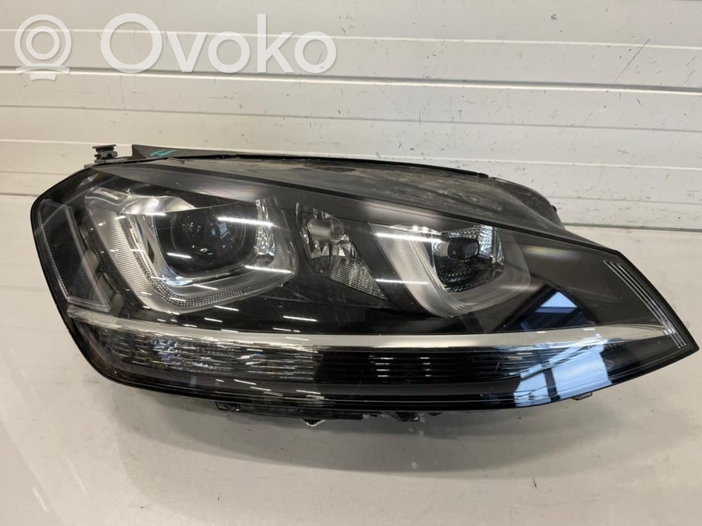 Volkswagen Golf VII Scheinwerfer 