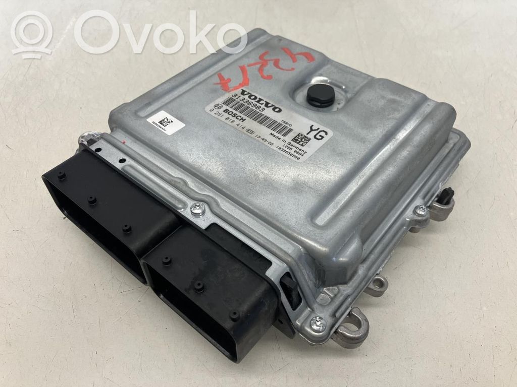 Volvo V40 Engine control unit/module ECU 