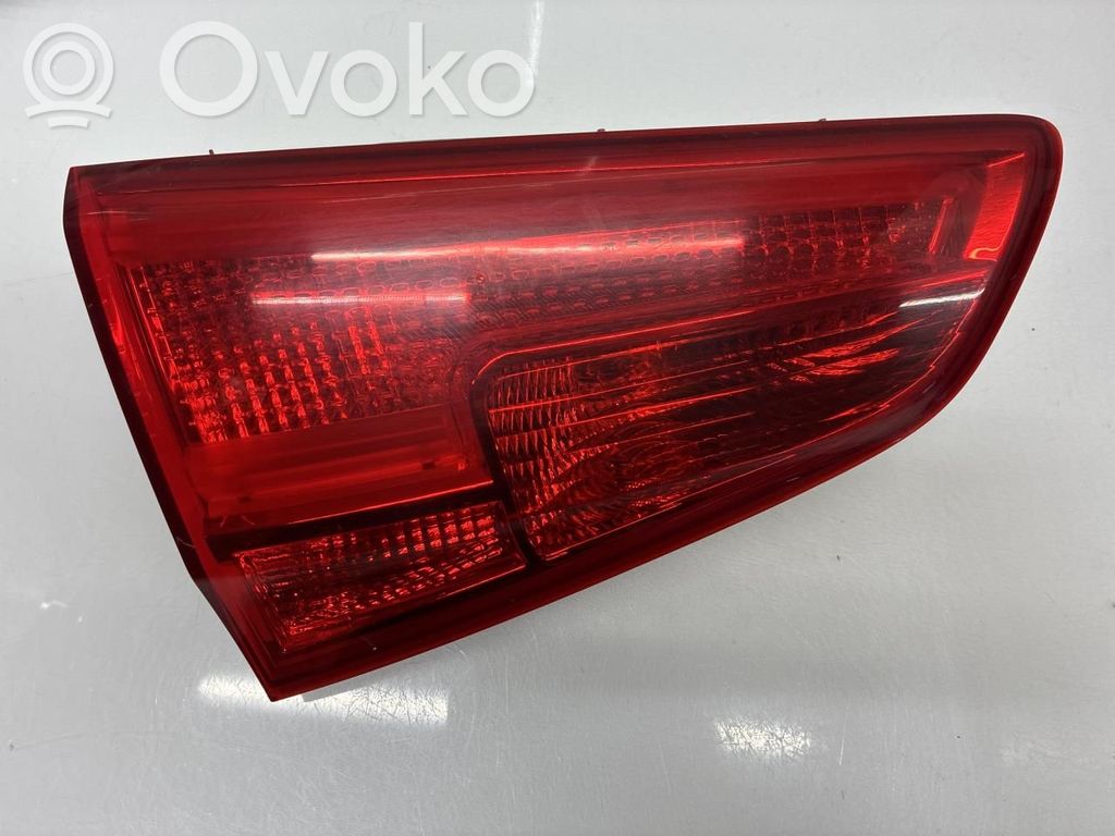 KIA Ceed Luci posteriori 