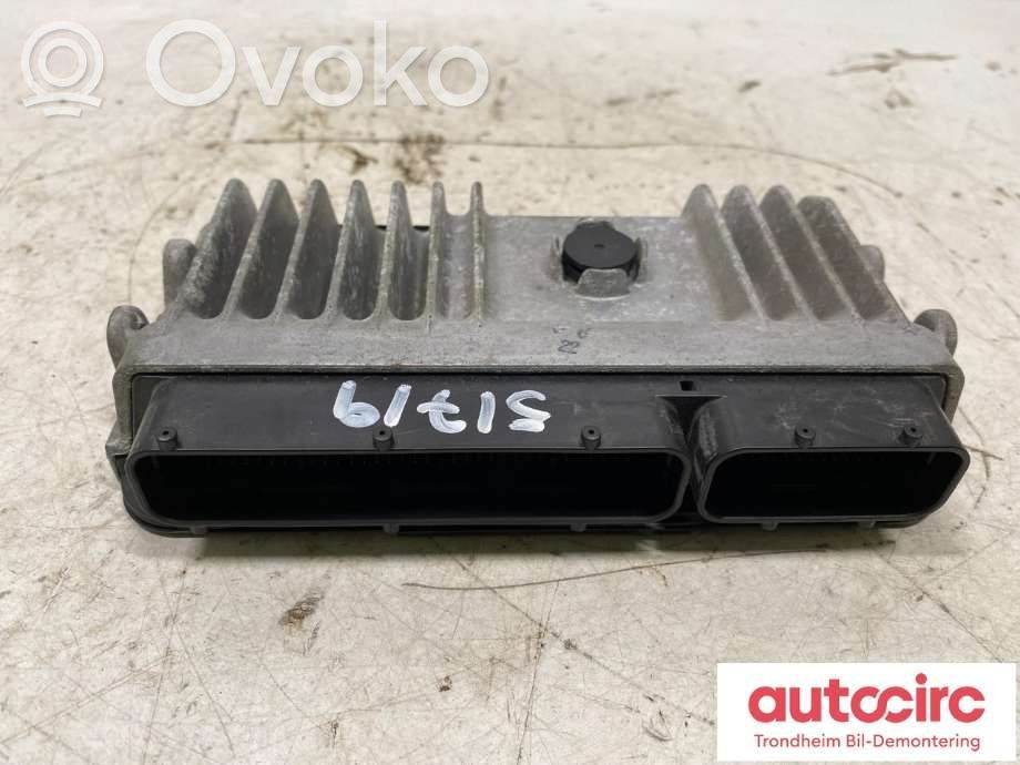 Engine control unit/module ECU   8966148R50,8966148R50