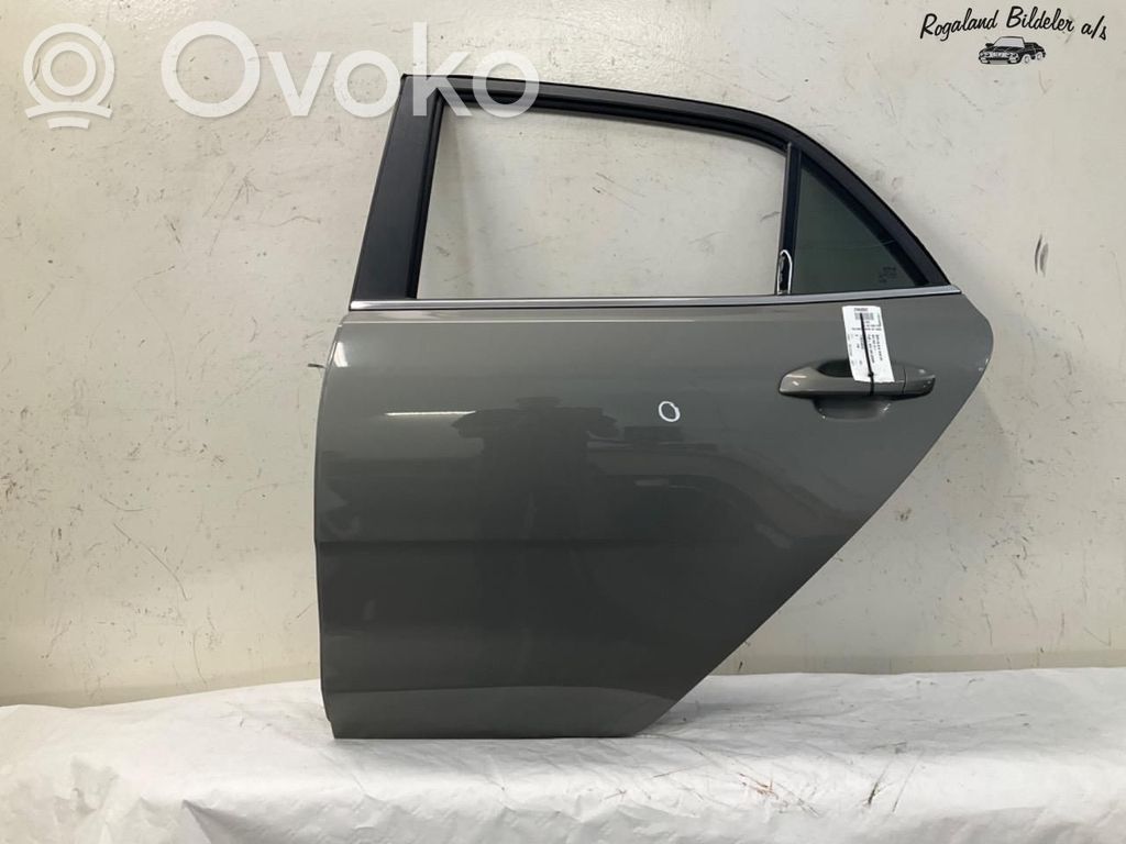 KIA Rio Galinės durys 