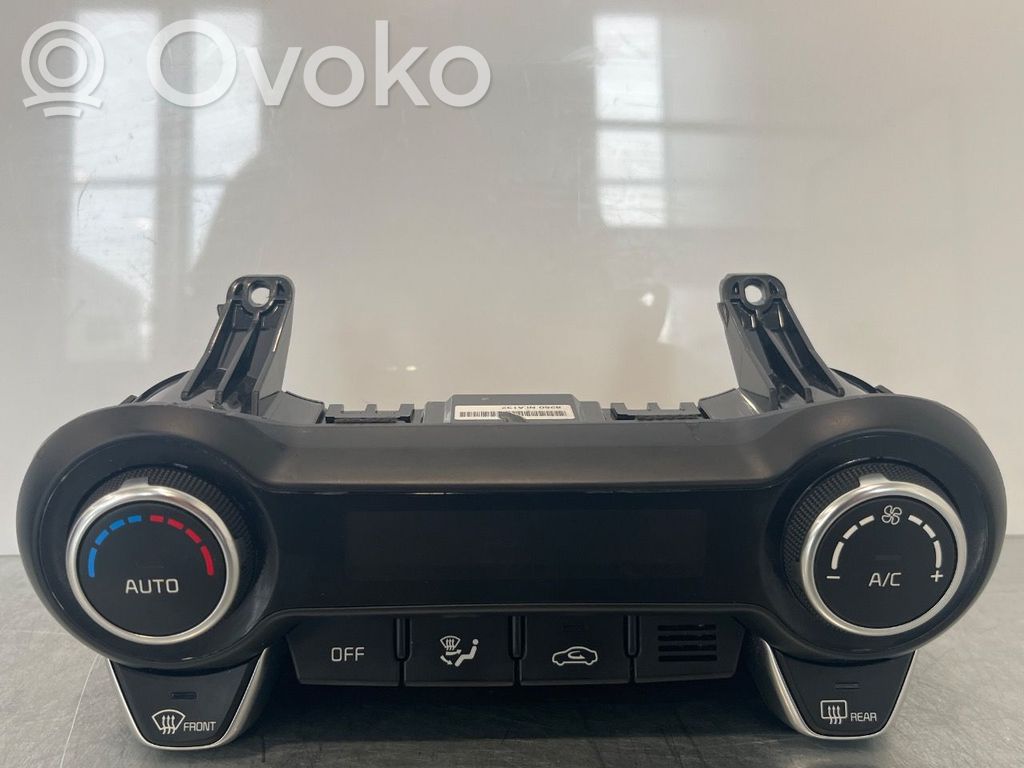 KIA Rio Climate control/heater control trim 