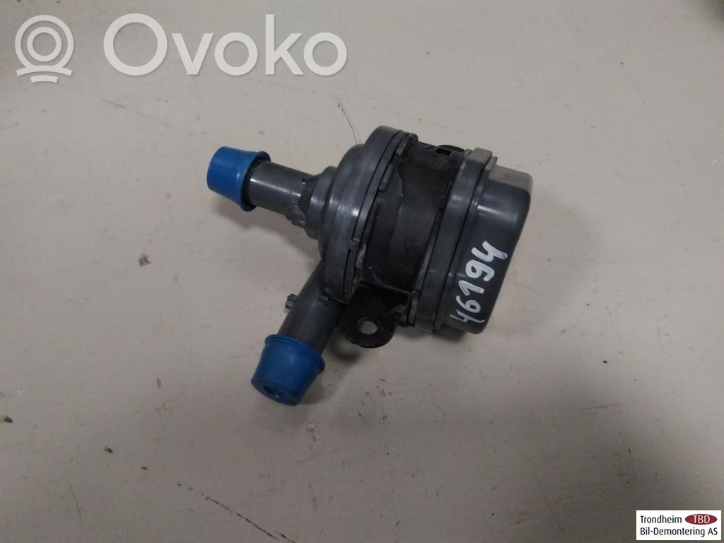 Volvo S60 Vesipumppu 