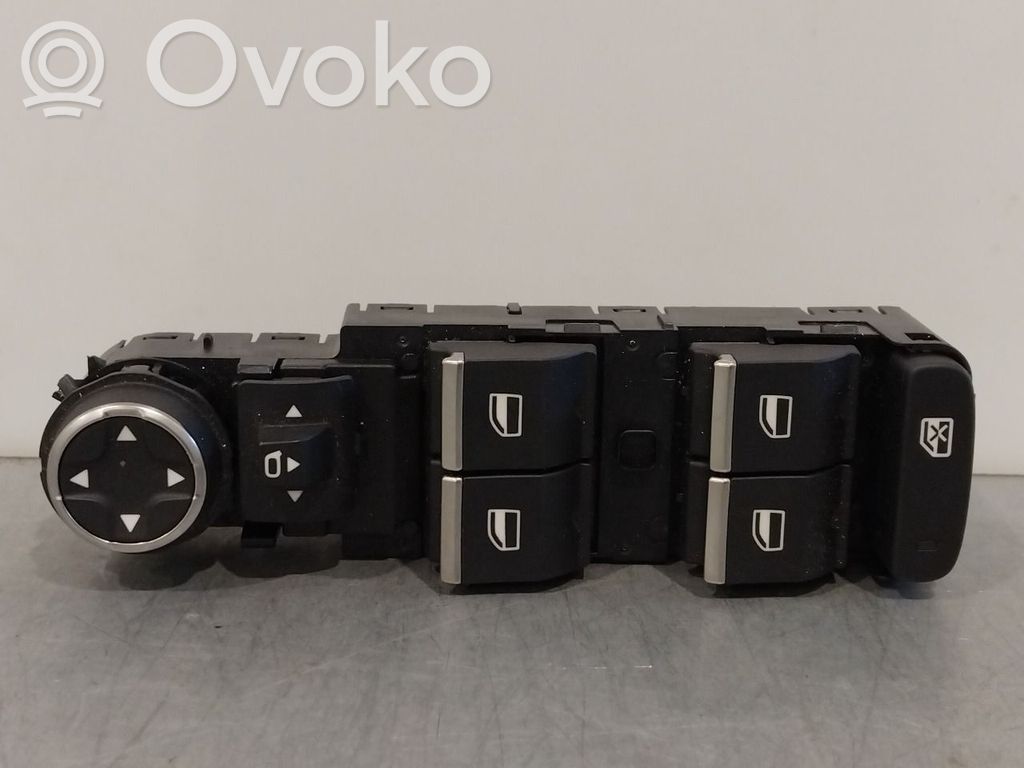 Peugeot 308 Electric window control switch 