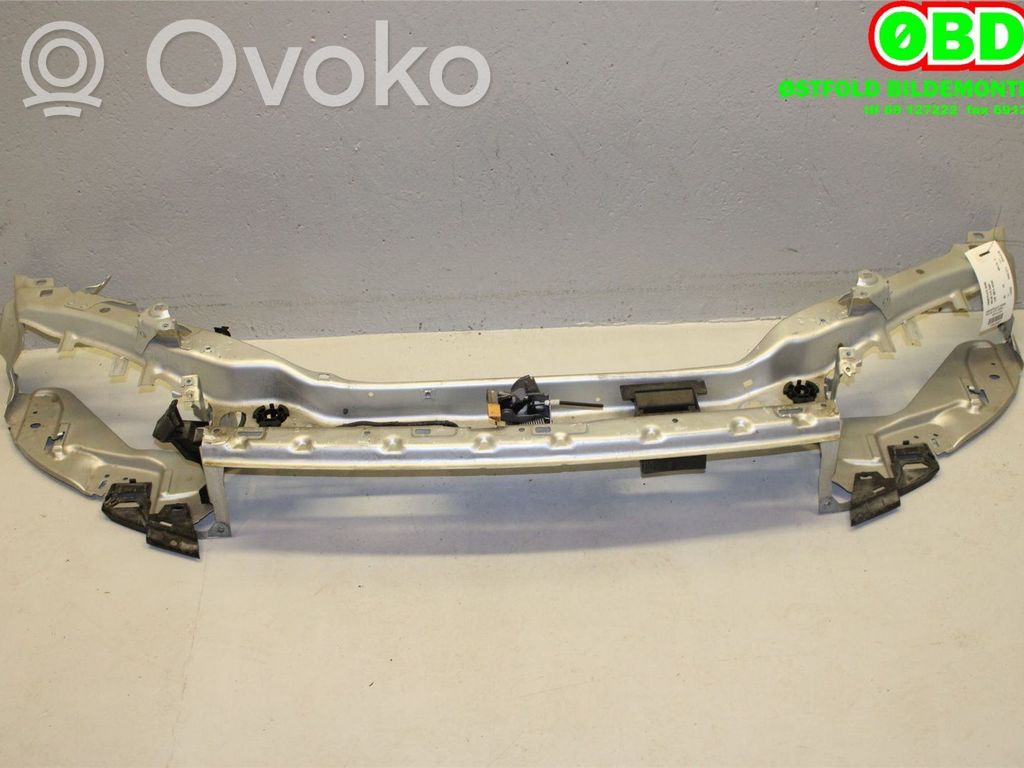 Volvo C70 Jäähdyttimen kehyksen suojapaneeli 