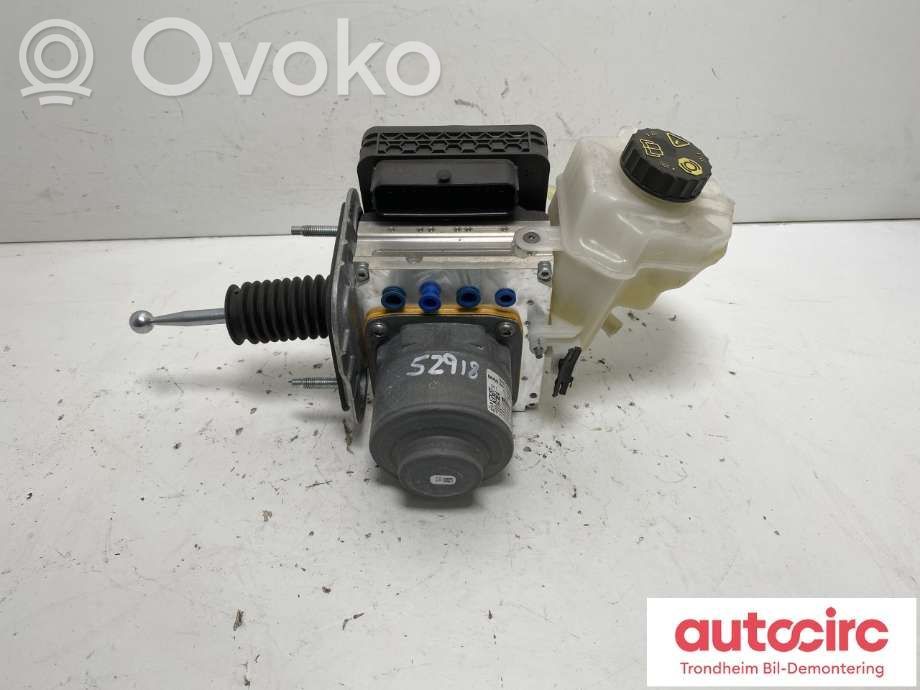BMW iX2 (U10) Brake booster 