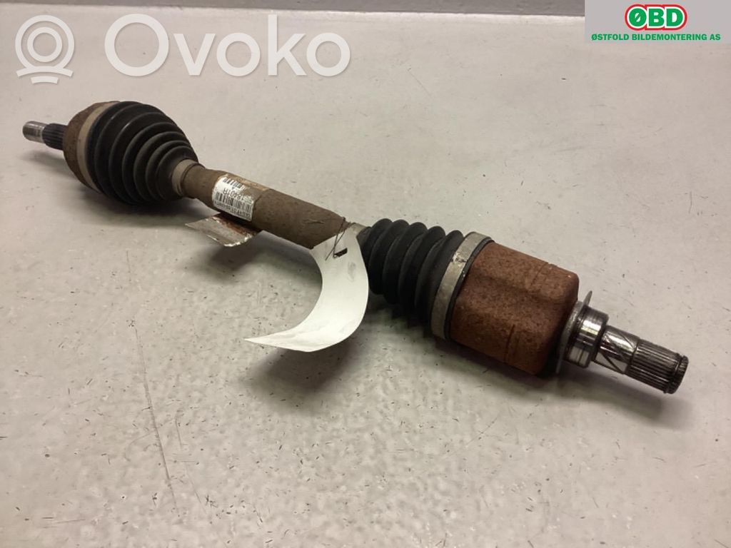 Etuvetoakseli   391018401R,391018401R