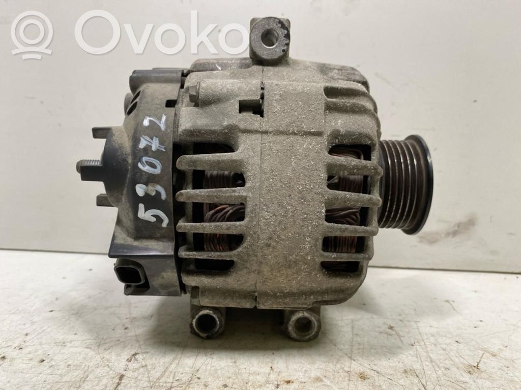 Opel Zafira C Generator/alternator 