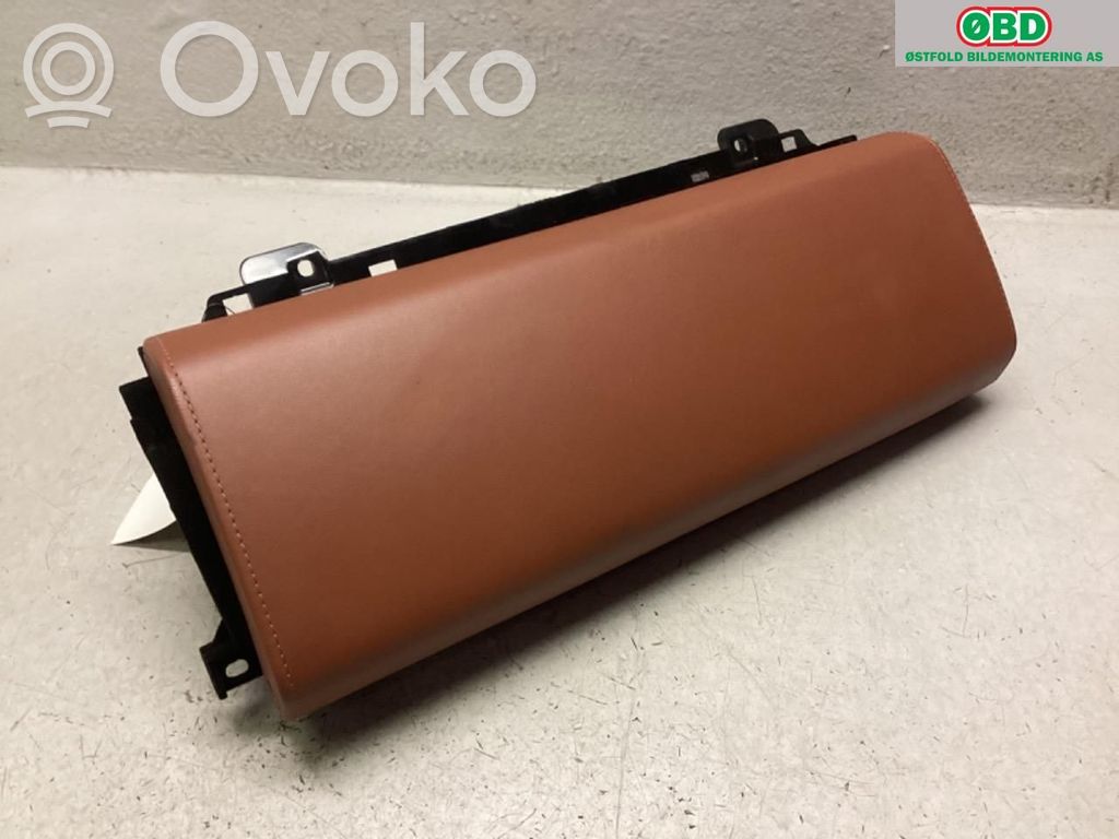 Guantera   LR039405,LR039405