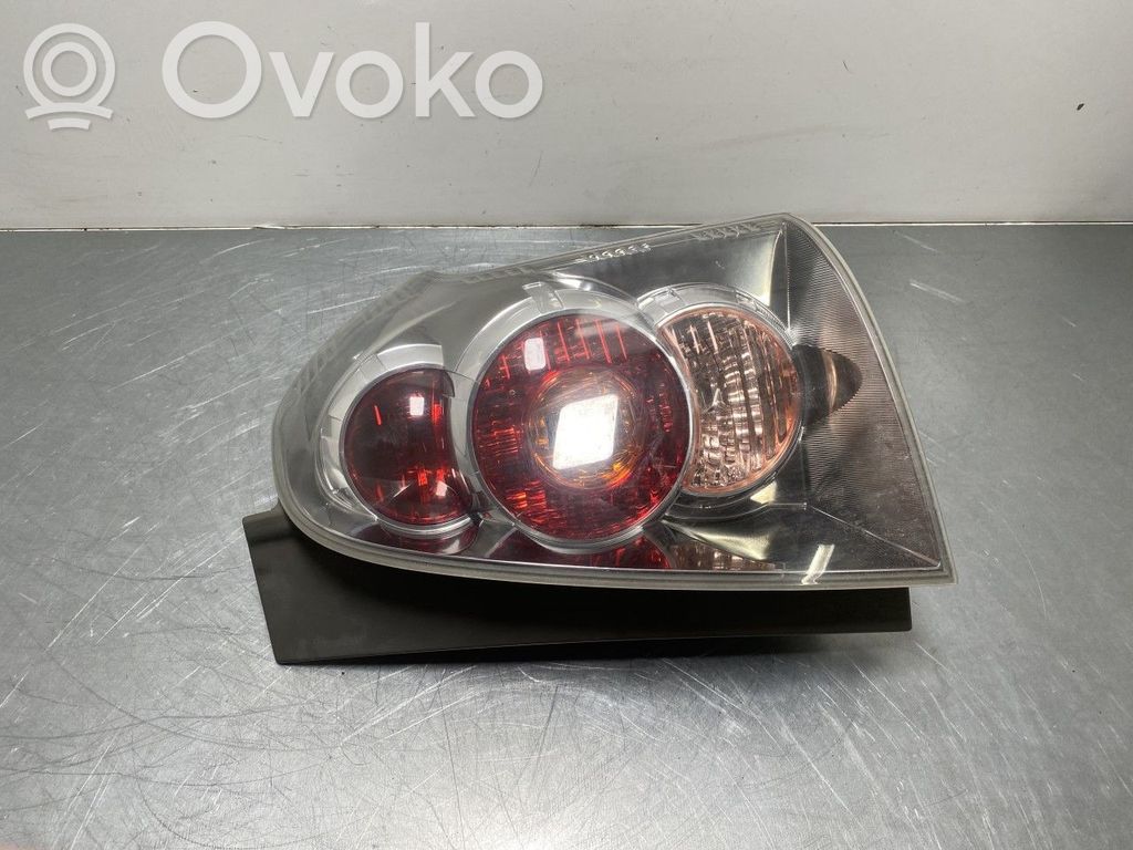 Toyota Corolla Verso E121 Takavalot 