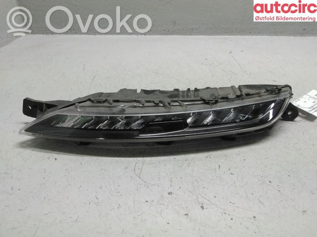 Citroen C4 SpaceTourer Scheinwerfer 