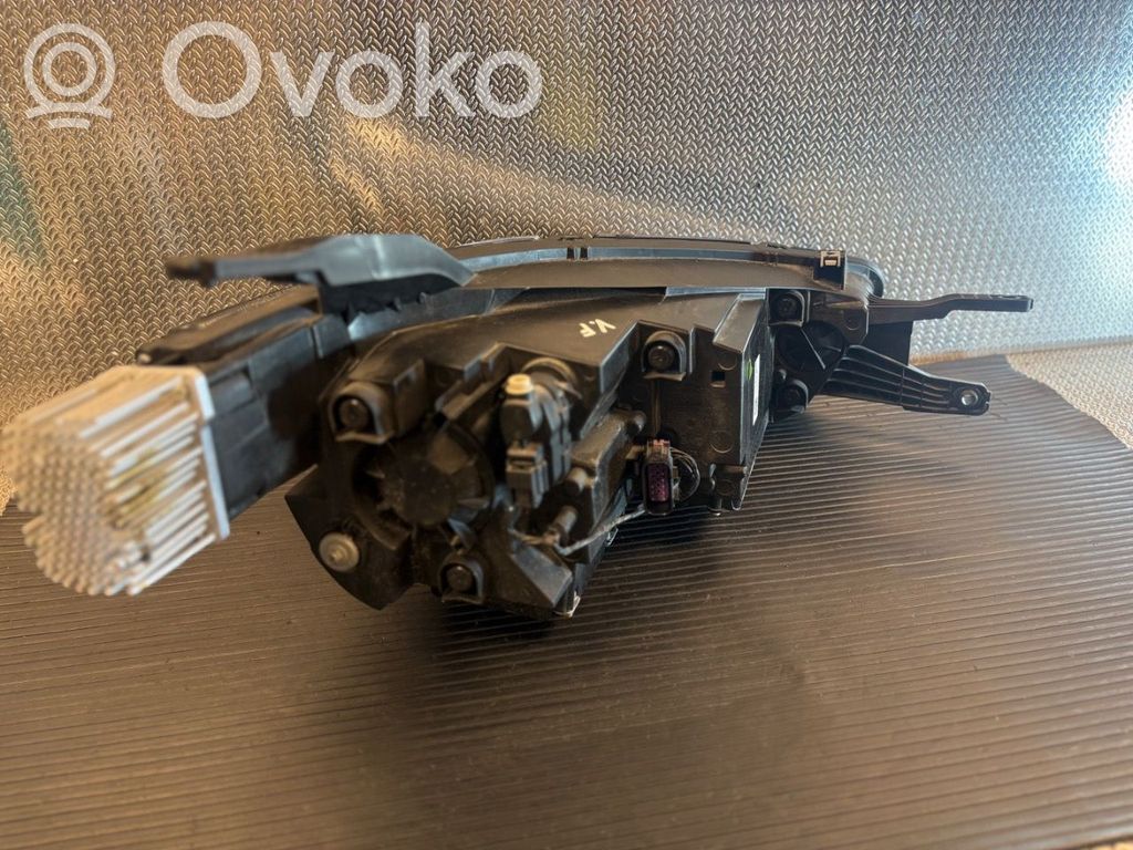 MG ZS Headlight/headlamp 
