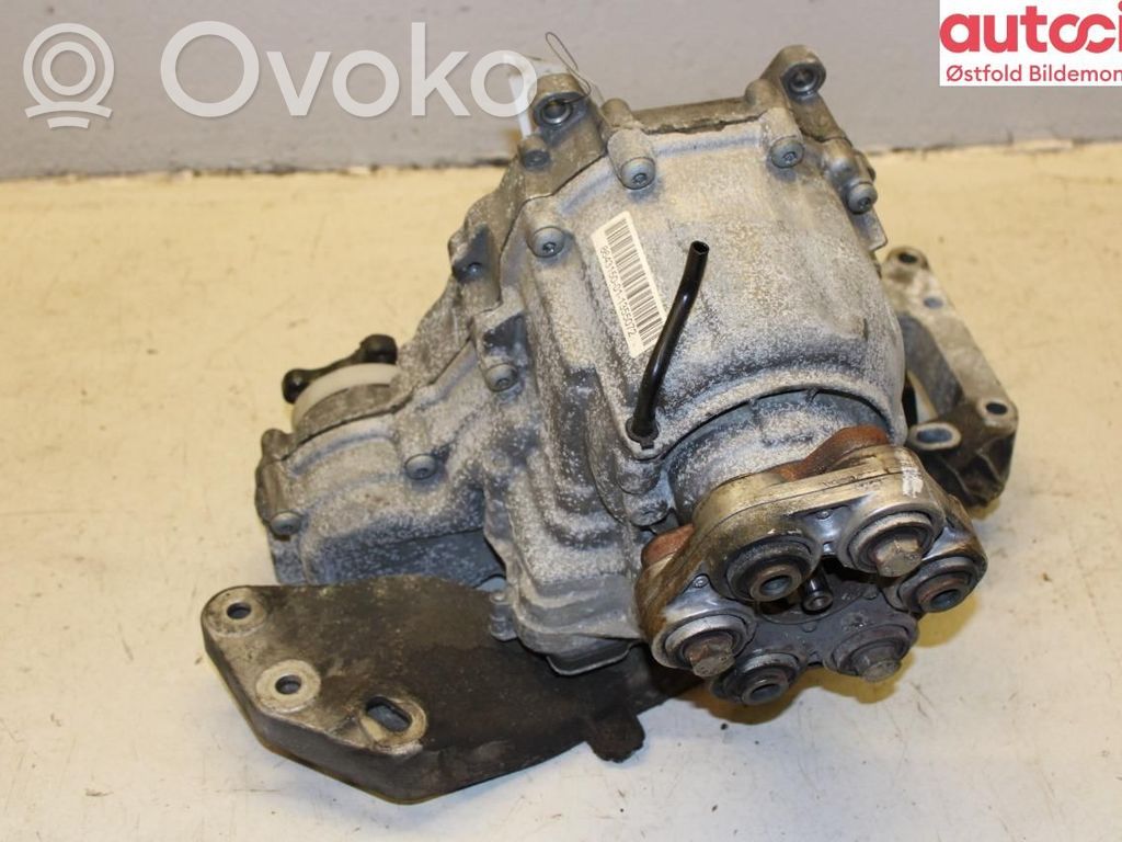 BMW 3 F30 F35 F31 Skrzynia rozdzielcza / Reduktor 