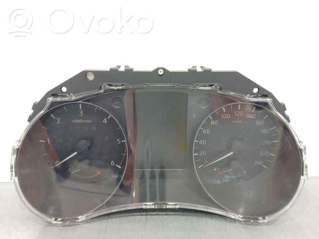 Nissan Qashqai Spidometrs (instrumentu panelī)