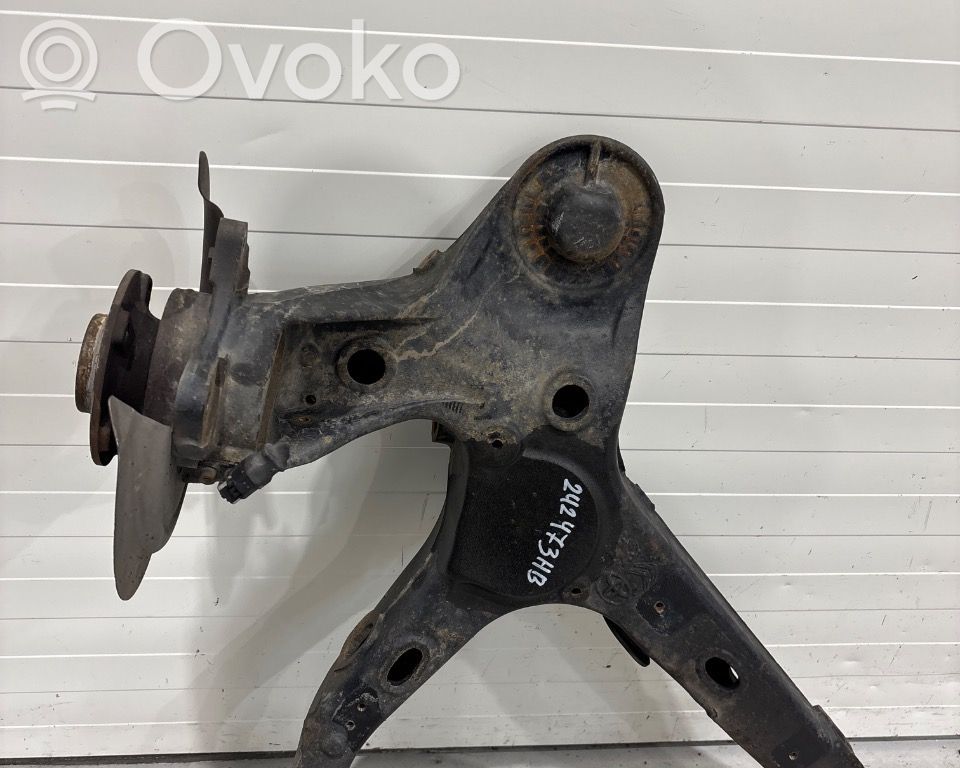 Peugeot Expert Rear wheel hub spindle/knuckle 