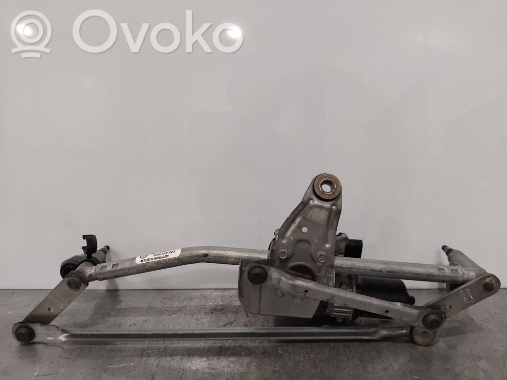 Volkswagen PASSAT B7 Motor del limpiaparabrisas 