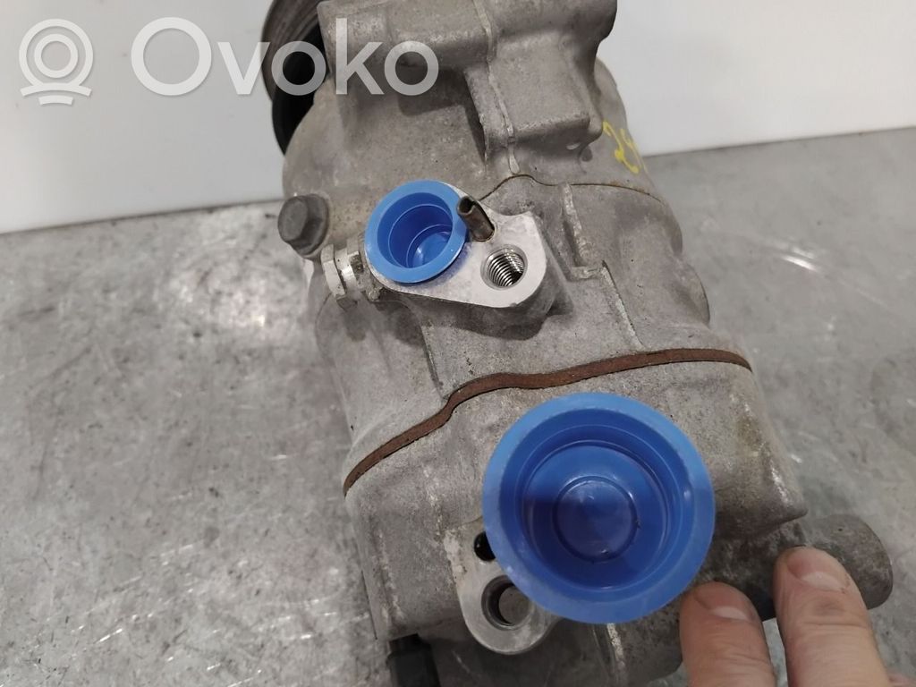 Volkswagen Caddy Kompresor / Sprężarka klimatyzacji A/C 