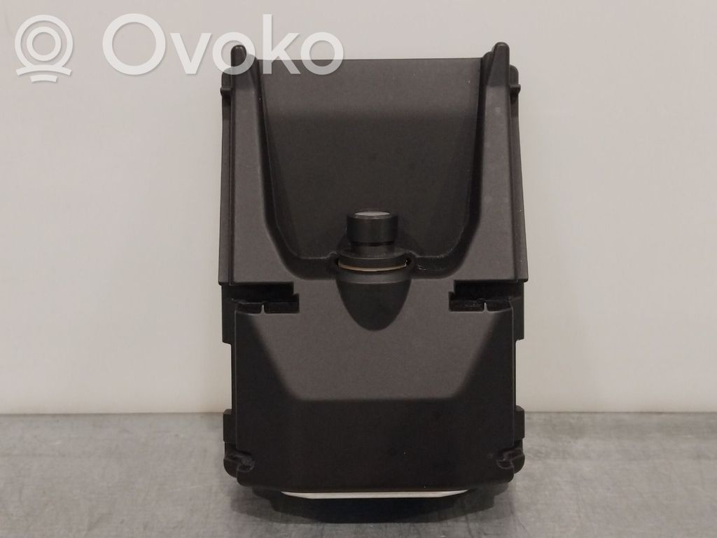 Peugeot 3008 II Windshield/windscreen camera 